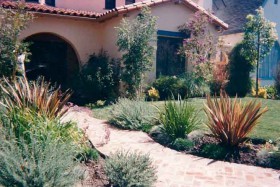 Sorenson-Group-custom-landscaping-in-Ventura-County-003