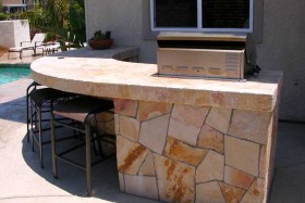 Sorenson-Group-custom-outdoor-fireplace-in-Ventura-County-001